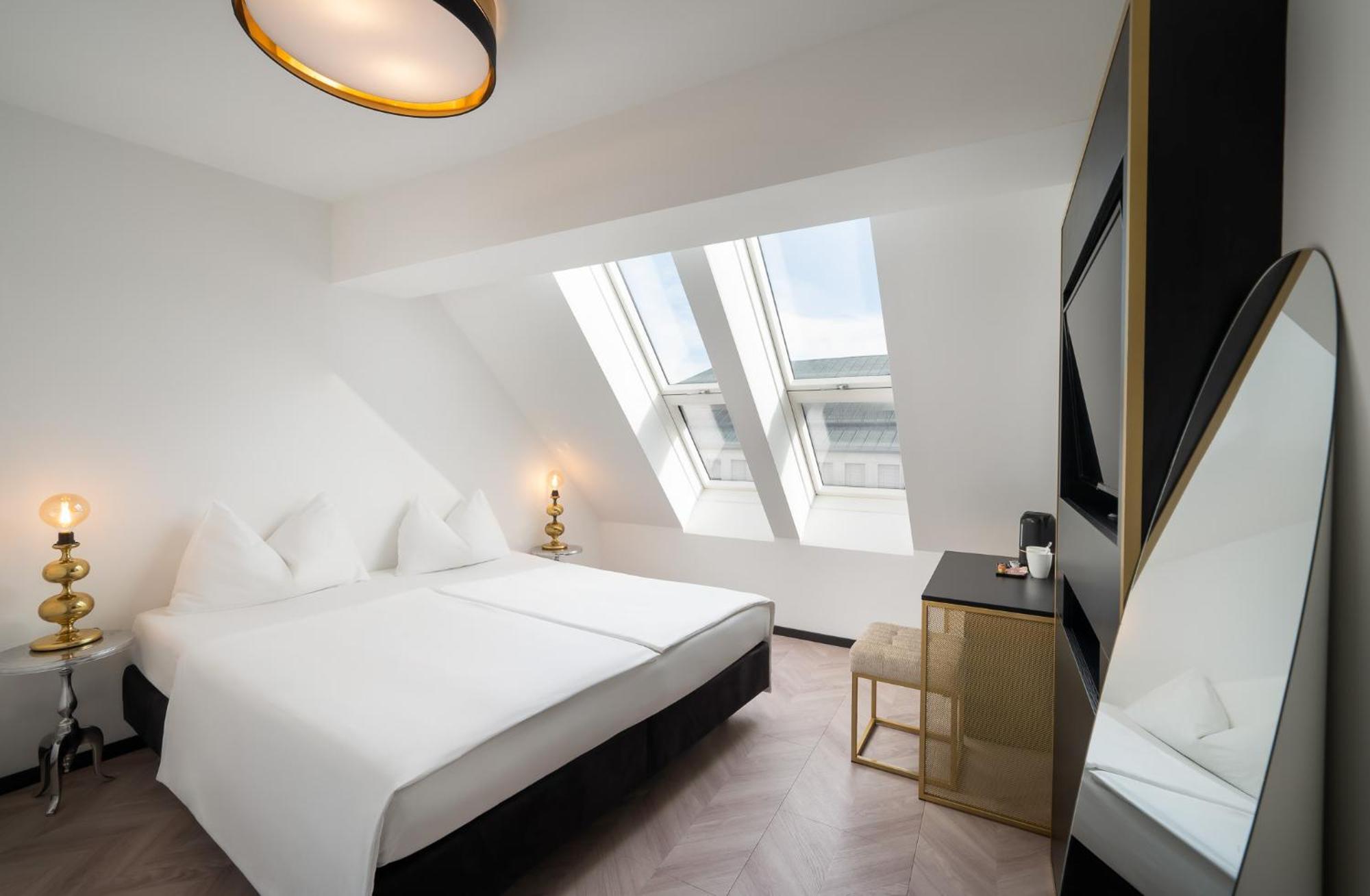 Elaya Hotel Vienna City Center Екстер'єр фото