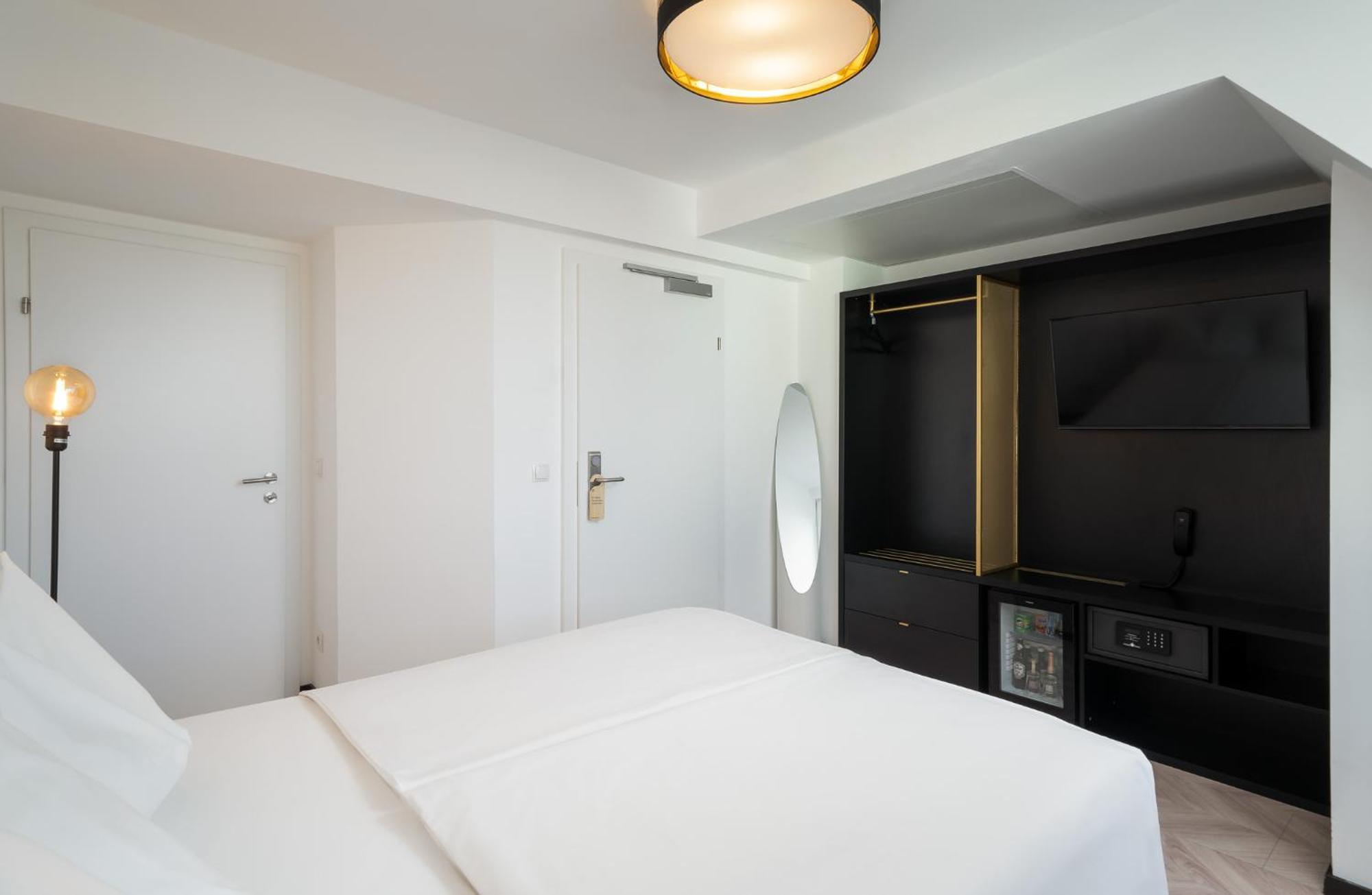 Elaya Hotel Vienna City Center Екстер'єр фото