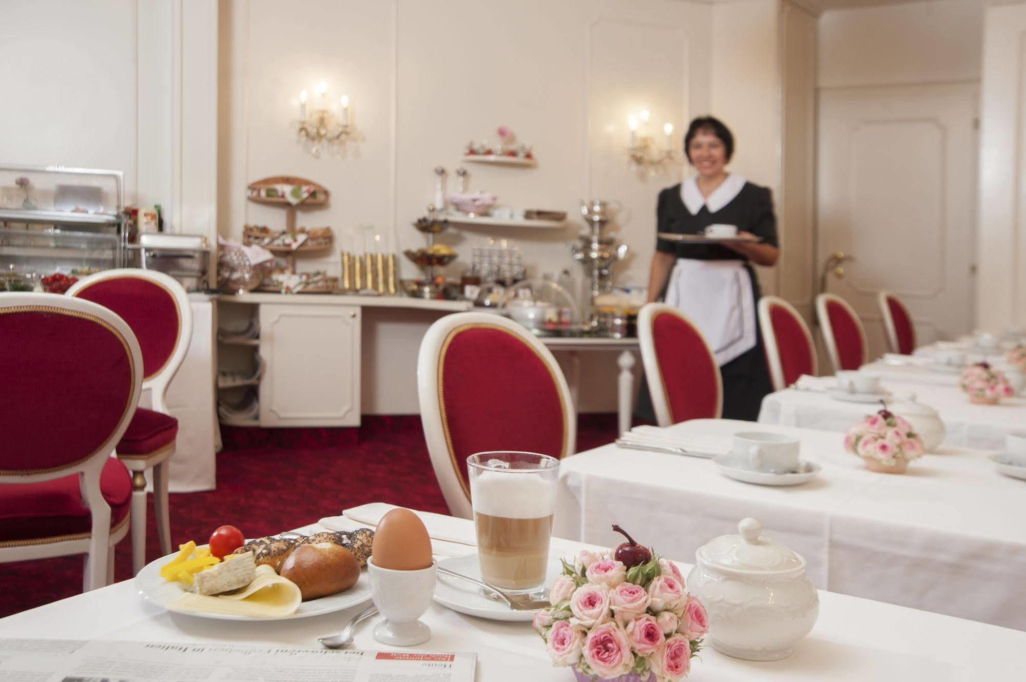 Elaya Hotel Vienna City Center Екстер'єр фото
